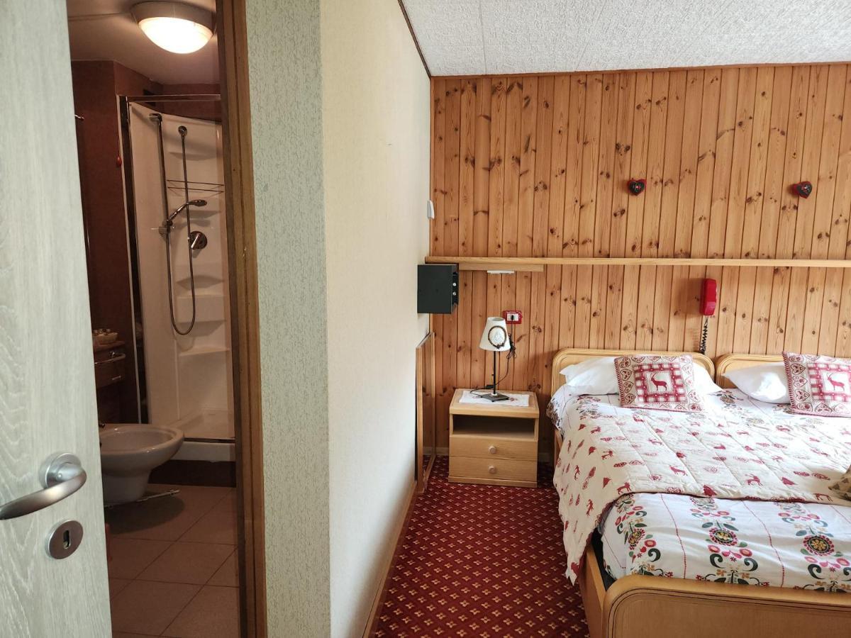 Apartments Suites Lac Bleu Breuil-Cervinia Esterno foto