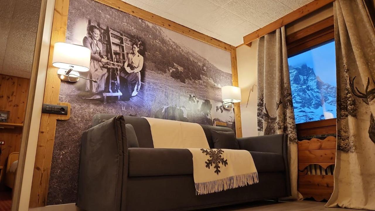 Apartments Suites Lac Bleu Breuil-Cervinia Esterno foto
