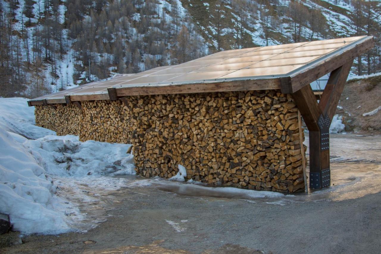 Apartments Suites Lac Bleu Breuil-Cervinia Esterno foto
