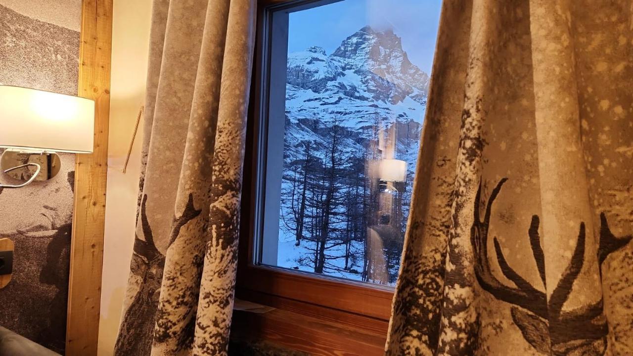 Apartments Suites Lac Bleu Breuil-Cervinia Esterno foto