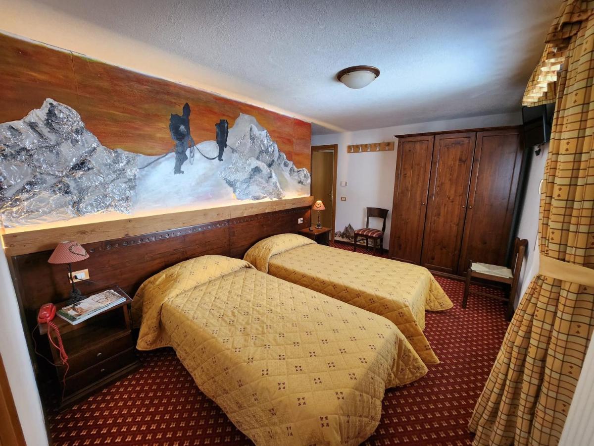 Apartments Suites Lac Bleu Breuil-Cervinia Esterno foto
