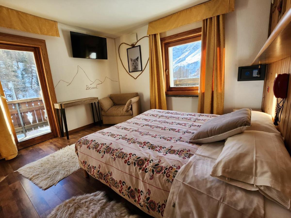 Apartments Suites Lac Bleu Breuil-Cervinia Esterno foto