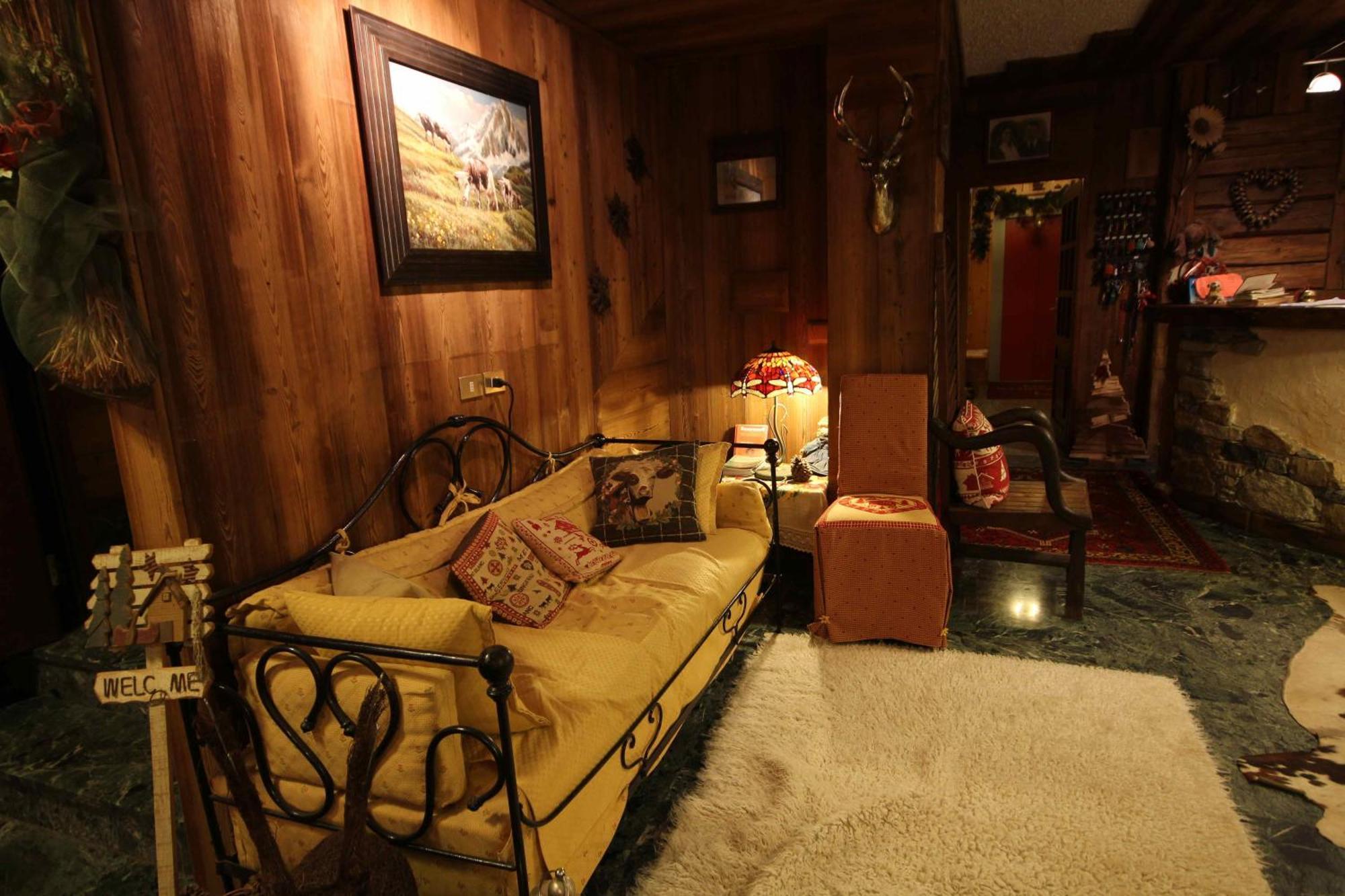 Apartments Suites Lac Bleu Breuil-Cervinia Esterno foto